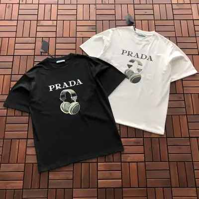 PRADA T-Shirt
