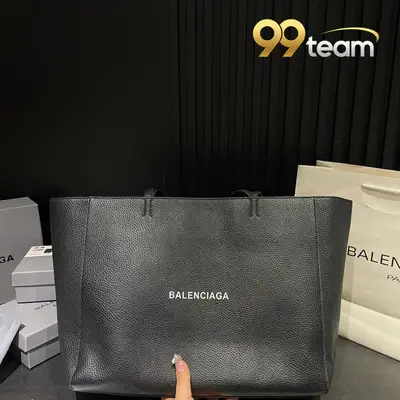 BALENCIAGA | Item ID: 21894