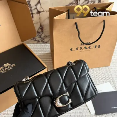 COACH | Item ID: 04422