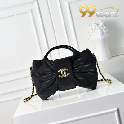 CHANEL | Item ID: 02094