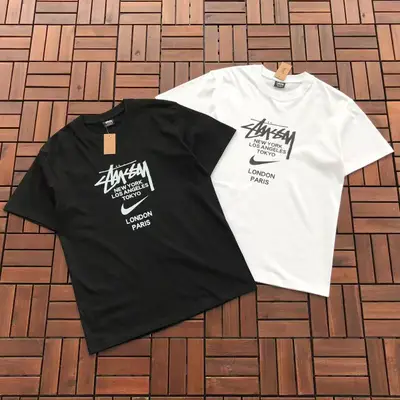 NIKE T-Shirt