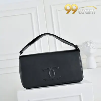 CHANEL | Item ID: 01659
