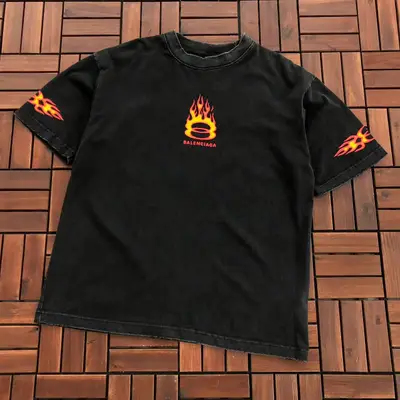 BALENCIAGA T-Shirt