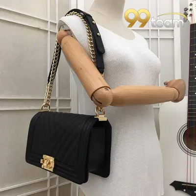 CHANEL | Item ID: 00946