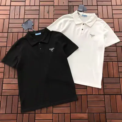 PRADA T-Shirt