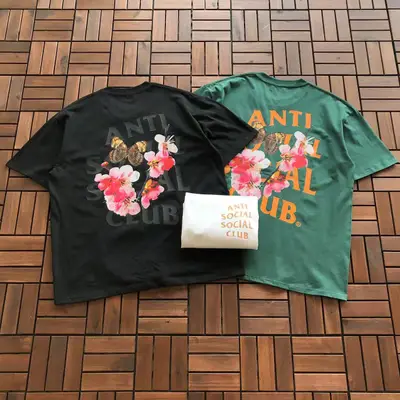 ANTI SOCIAL SOCIAL CLUB T-Shirt