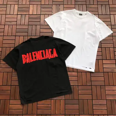BALENCIAGA T-Shirt