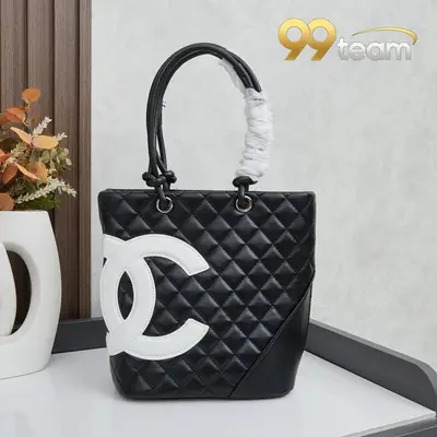 CHANEL | Item ID: 02268