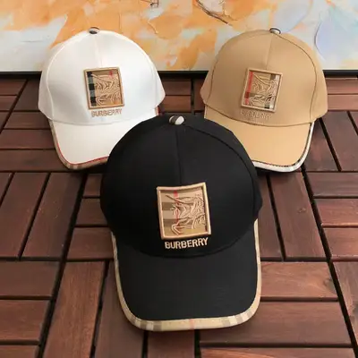BURBERRY Cap