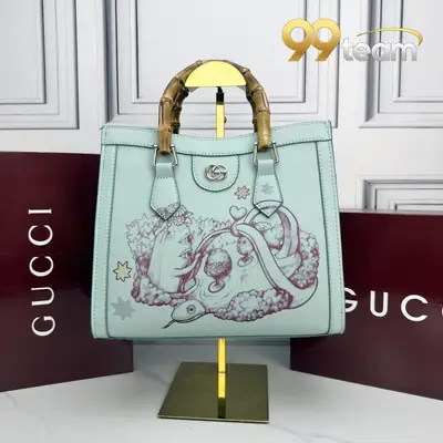 GUCCI | Item ID: 17200