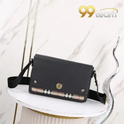 BURBERRY | Item ID: 21531