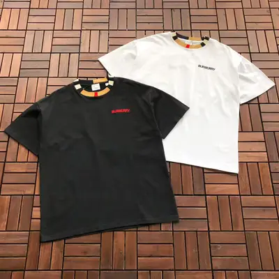BURBERRY T-Shirt