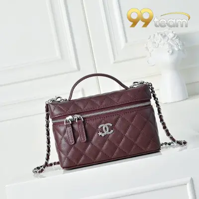 CHANEL | Item ID: 01702