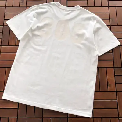 SUPREME T-Shirt