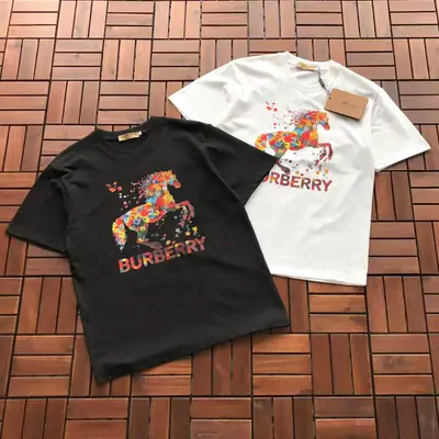 BURBERRY T-Shirt