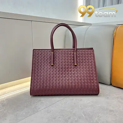 BOTTEGA VENETTA | Item ID: 20820