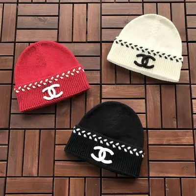 CHANEL Cap