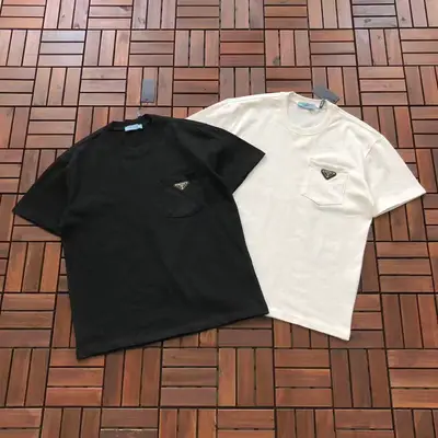 PRADA T-Shirt