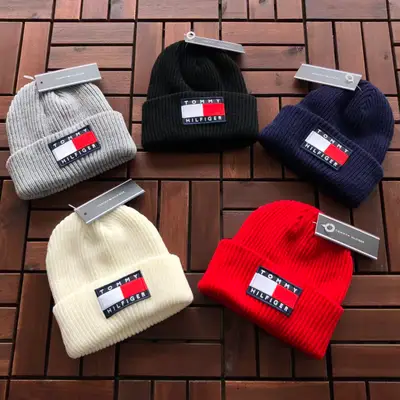 TOMMY HILFIGER Cap