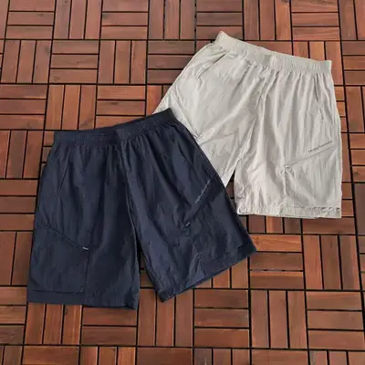 HELLY HANSEN Shorts