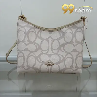 COACH | Item ID: 05099