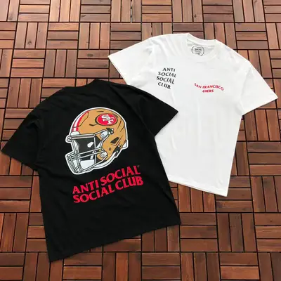 ANTI SOCIAL SOCIAL CLUB T-Shirt
