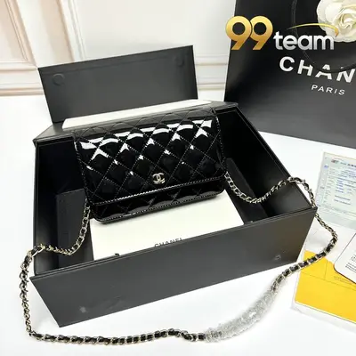 CHANEL | Item ID: 01390
