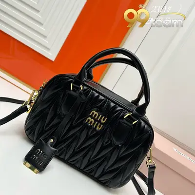 MIU MIU | Item ID: 08083