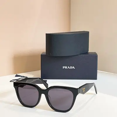 PRADA Brille