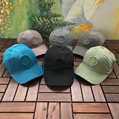 STONE ISLAND Cap
