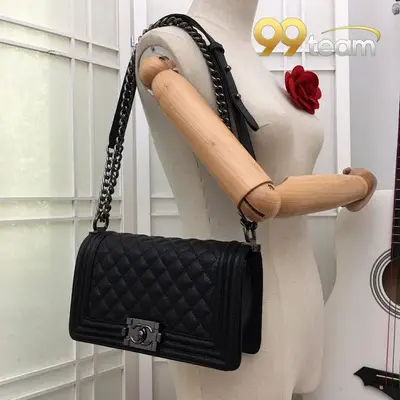 CHANEL | Item ID: 01149