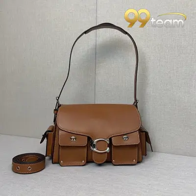 COACH | Item ID: 04931