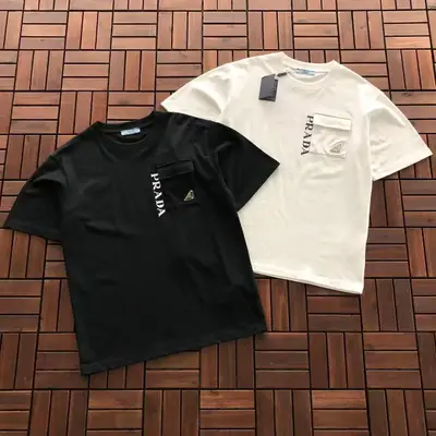PRADA T-Shirt