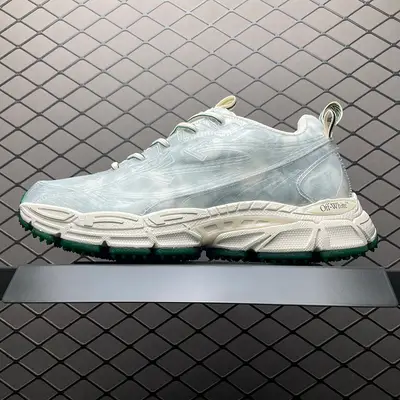OFF-WHITE