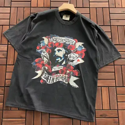 VINTAGE T-Shirt