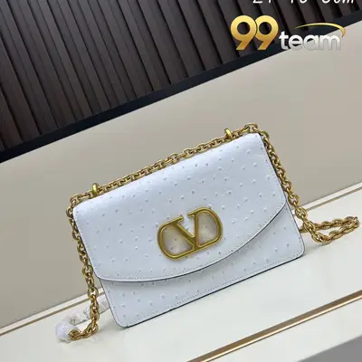 VALENTINO | Item ID: 18930