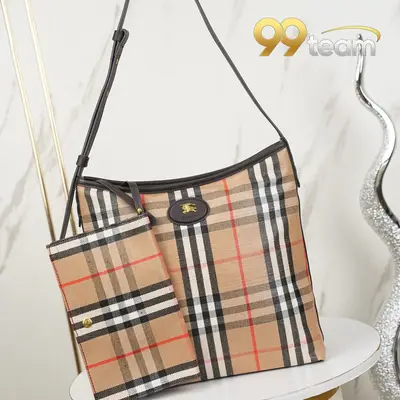 BURBERRY | Item ID: 21563