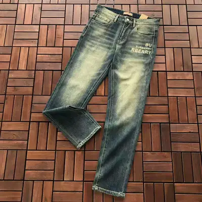 BURBERRY Jeans