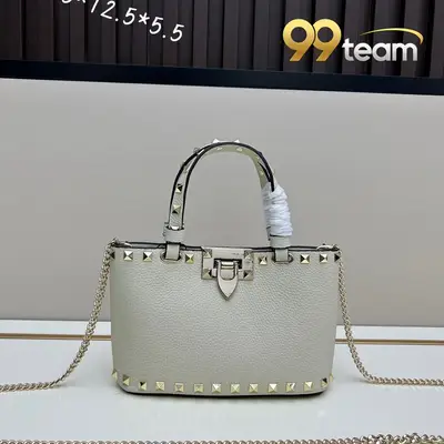 VALENTINO | Item ID: 18693