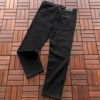 BURBERRY Jeans
