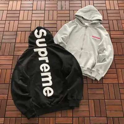 SUPREME Hoodie