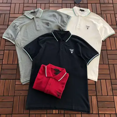 PRADA T-Shirt