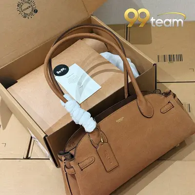 COACH | Item ID: 04600