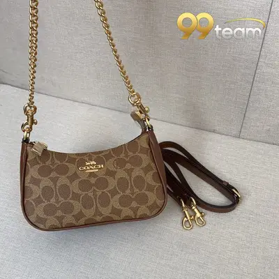 COACH | Item ID: 04905