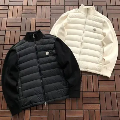 MONCLER Jacke