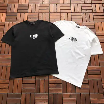 BALENCIAGA T-Shirt