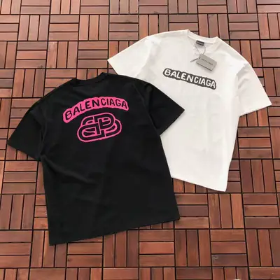 BALENCIAGA T-Shirt