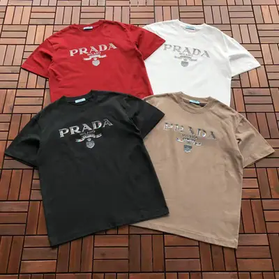 PRADA T-Shirt