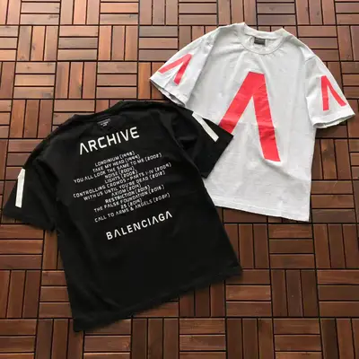 BALENCIAGA T-Shirt