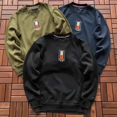 TOMMY HILFIGER Sweater